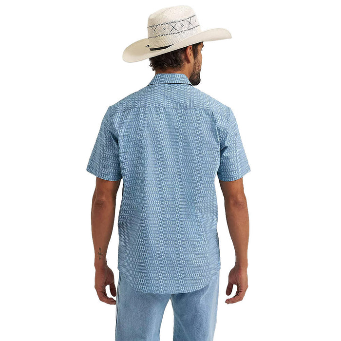 Wrangler Men's Ombre Blue ATG Hike Shirt