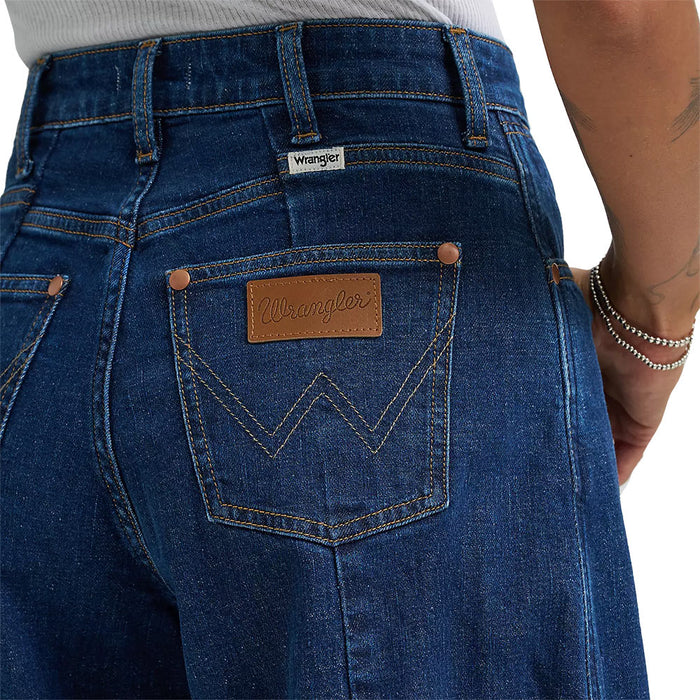 Wrangler Modern Women's Delight Cowboy Barrel Jeans
