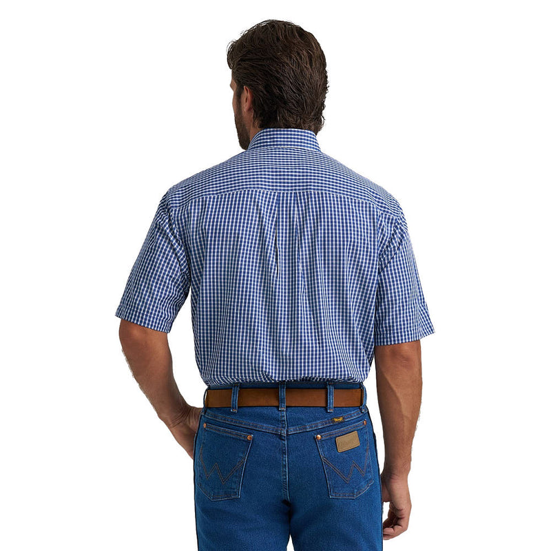 Wrangler Men's Classic Blue Plaid Button Shirt