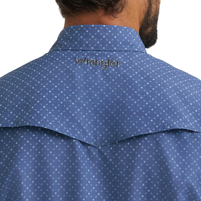 Wrangler Men's ATG Navy Peony Performance Shirt