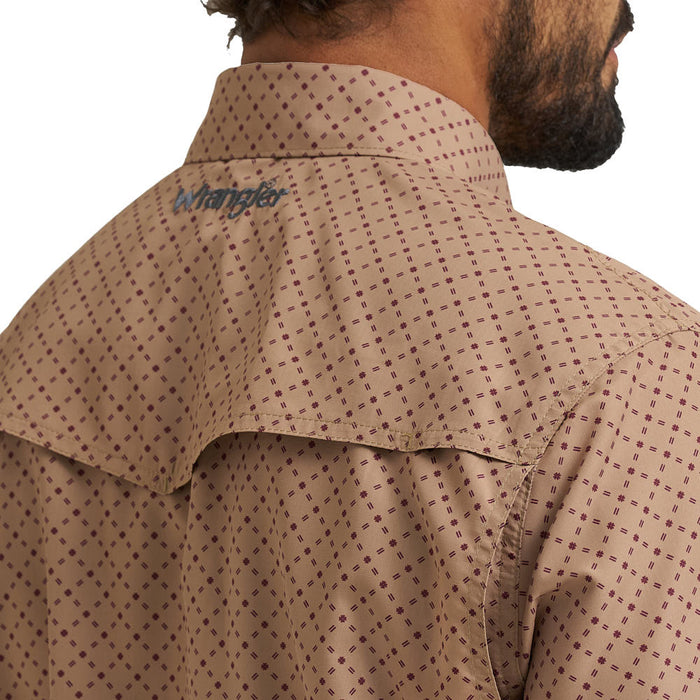 Wrangler Men's ATG Kelp Lattice Performance Shirt