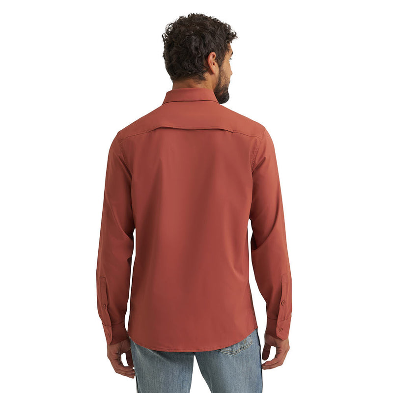 Wrangler Men's ATG Mahogany Live In Shirt