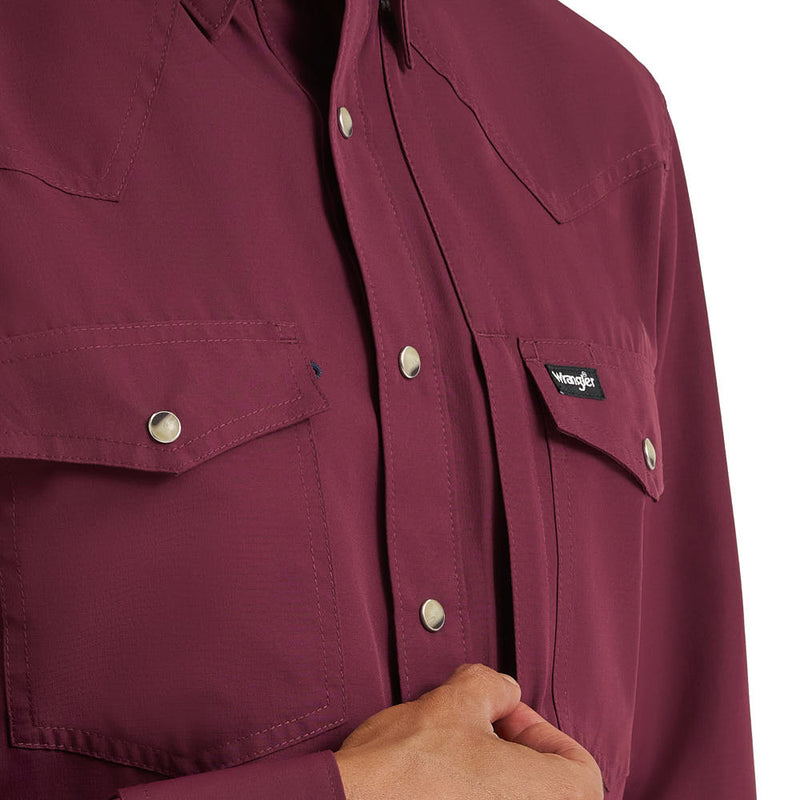 Wrangler Men's Western Performance Fig Solid Shirt