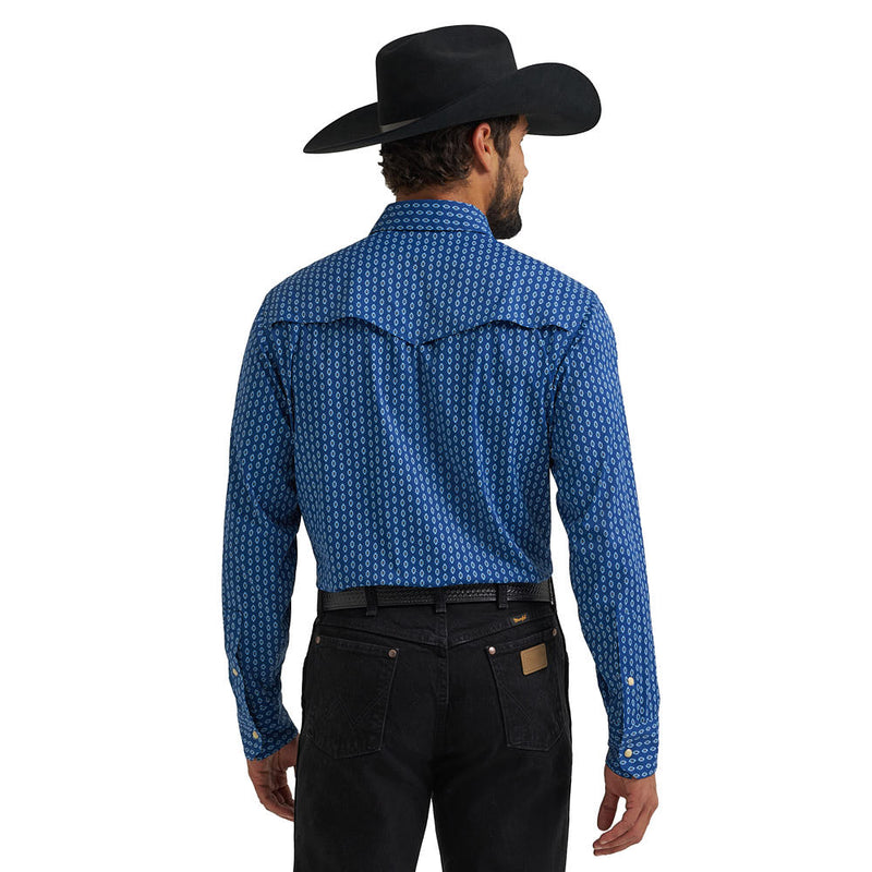 Wrangler Men's ATG Navy Peony Technical Shirt