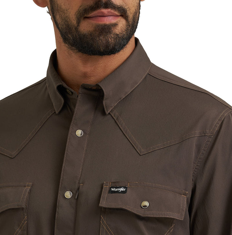 Wrangler Men's ATG Turkish Coffee Technical Shirt