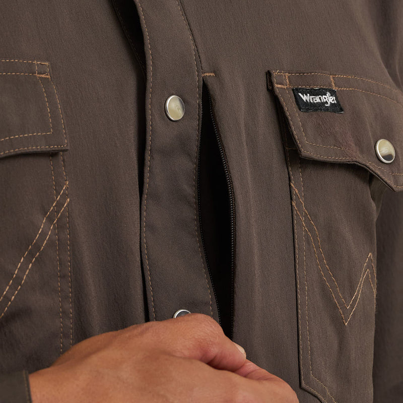 Wrangler Men's ATG Turkish Coffee Technical Shirt