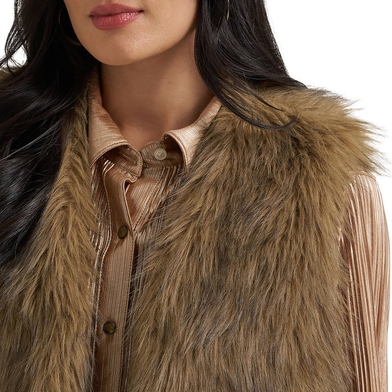 Wrangler Women's Lainey Wilson Brown Fur Vest