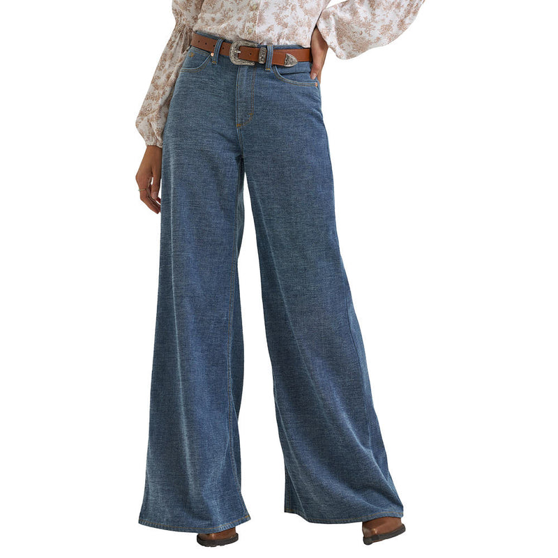 Wrangler Women's Lainey Wilson Cheeky Wide Leg Jean