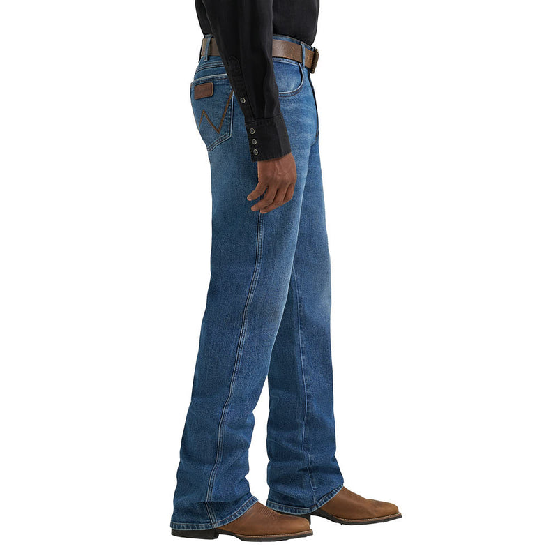 Wrangler Men's Retro Jay Relaxed Jean