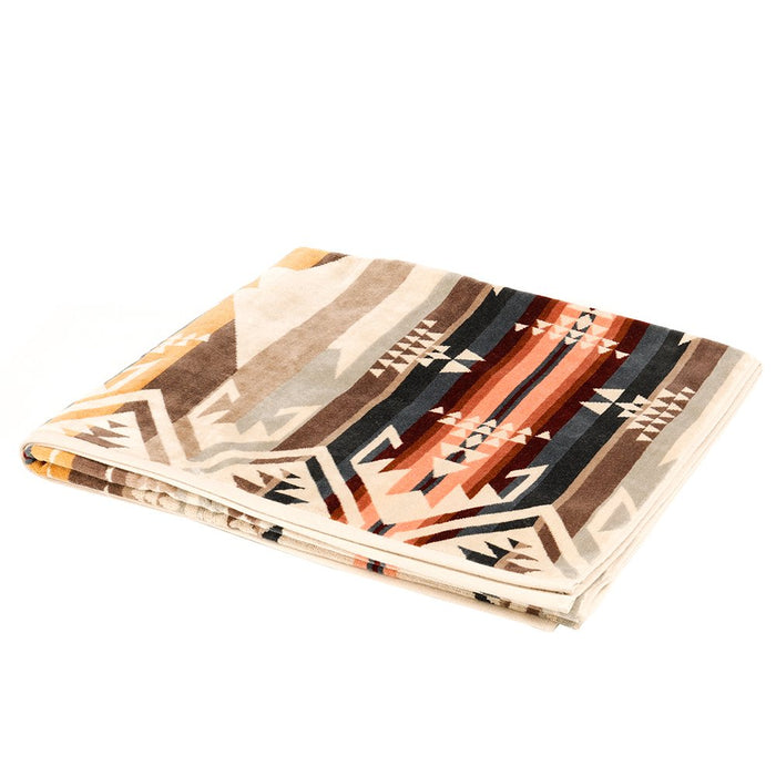 Pendelton White Sands Over Sized Jacquard Towel