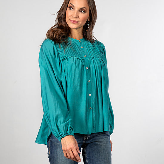 Easel Peacock Pastures Top