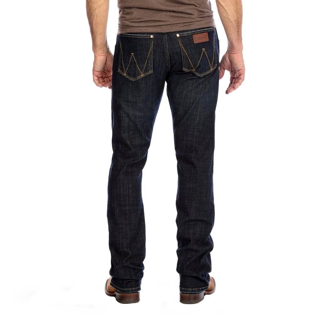 Wrangler Men's Retro 77 Slim Bootcut Jeans in Dax Wash