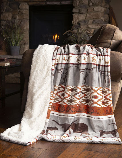 Carstens Longhorn Plush 54x68 Sherpa Throw
