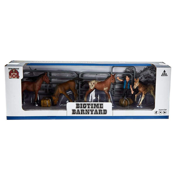 M&F Assorted Foal Set with Panels