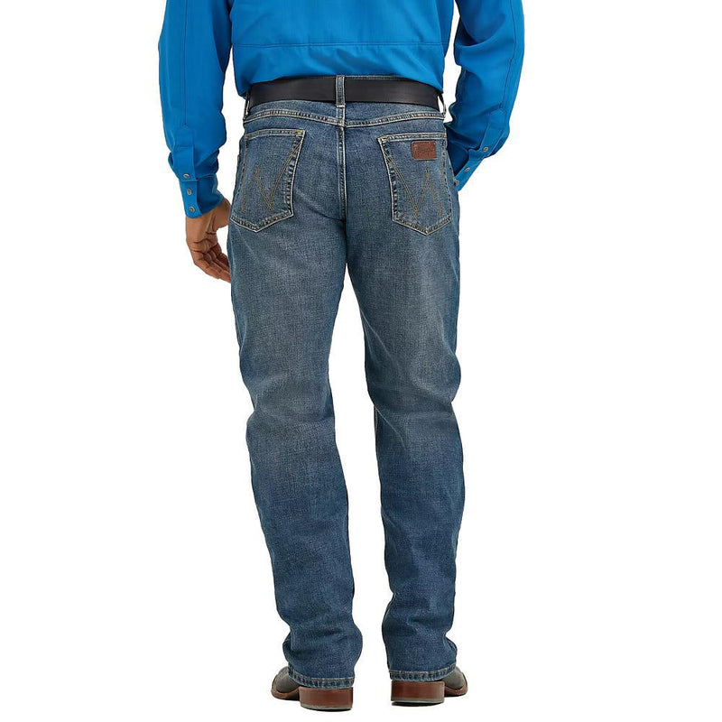Men's 20X Competition Relaxed Fit Active Flex Thundercloud Wash Jeans