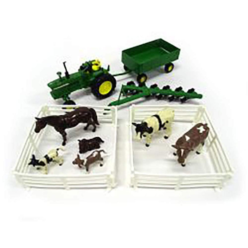 Tomy John Deere 32 Piece Farm Play Set