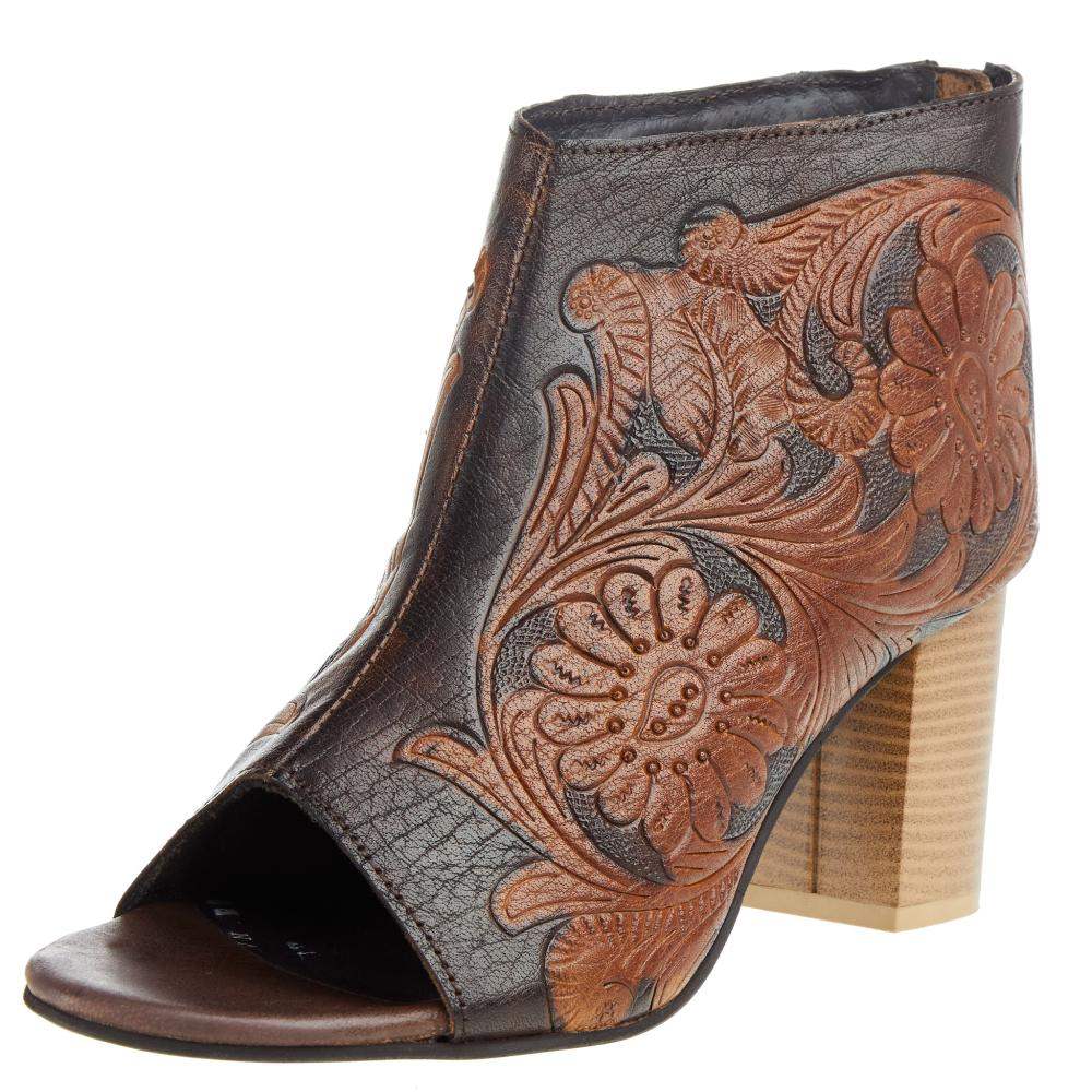 Roper Footwear Women`s Tan Black Tooled Heel 