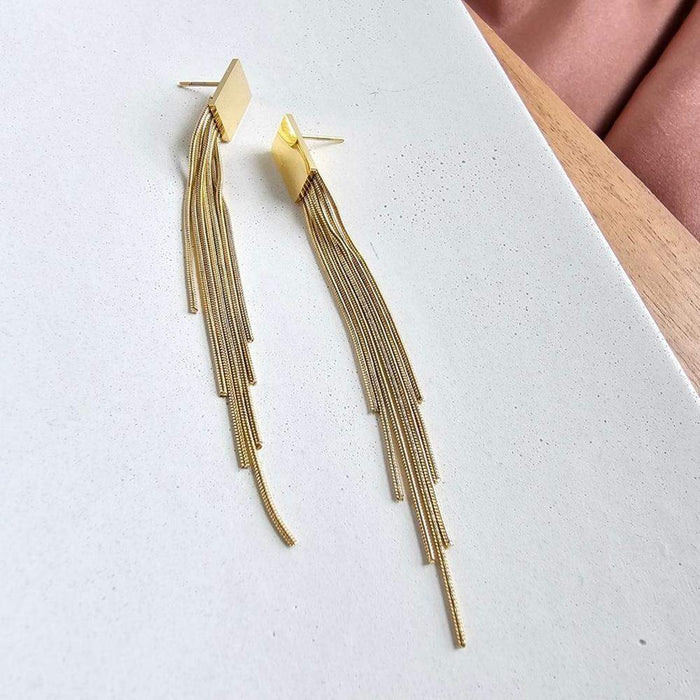 Spiffy & Splendid Luxe Gold Tatiana Earrings