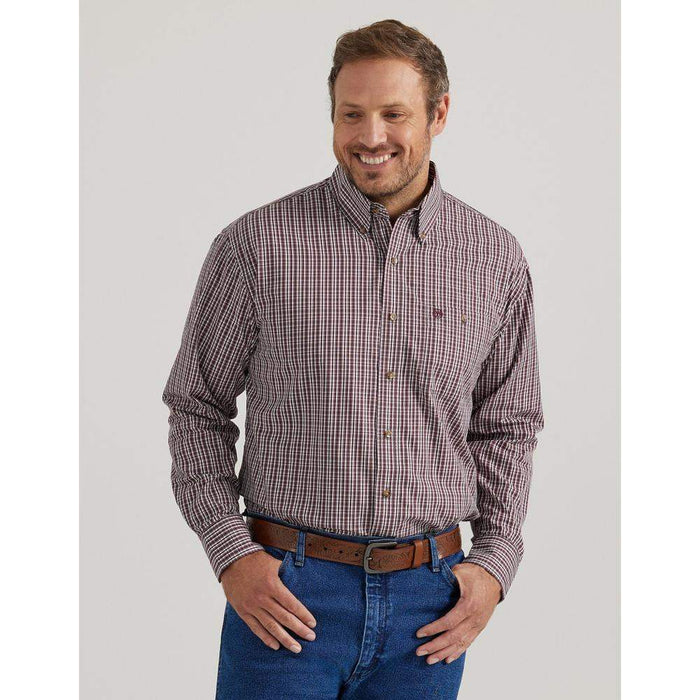 Wrangler Men's Classic Red Plaid Button Down Shirt