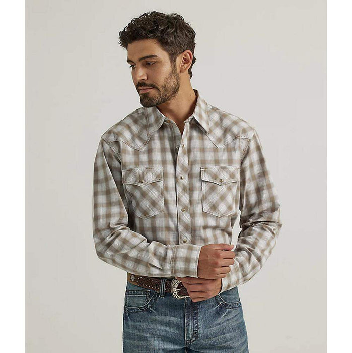 Wrangler Men's 20X Tan Plaid Advanced Competition Snap Shirt