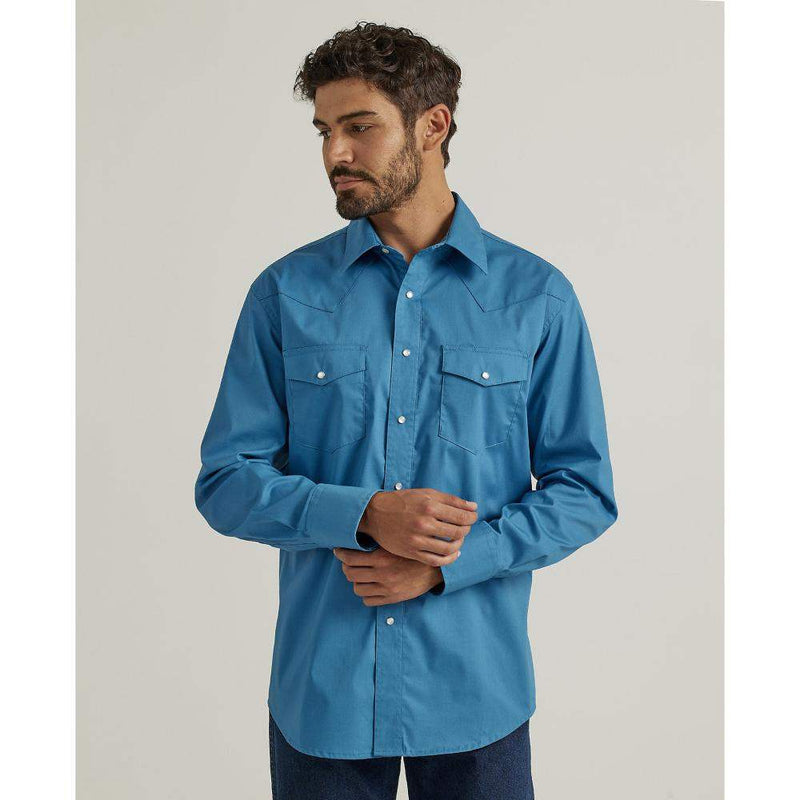 Wrangler Men's Wrinkle Resist Blue Solid Snap Shirt