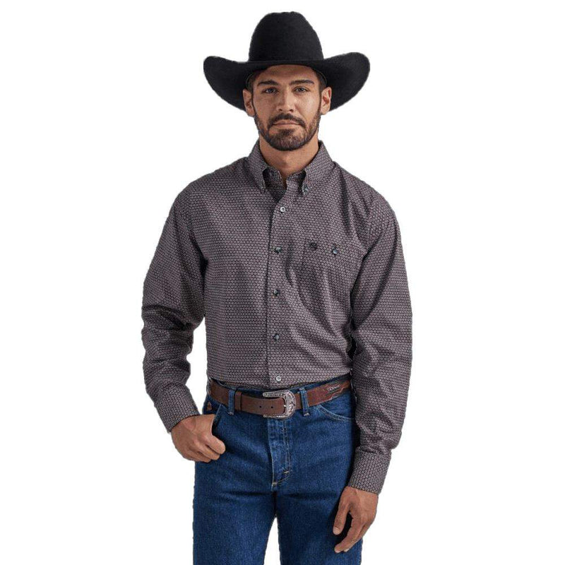 Wrangler Men's George Strait Long Sleeve Button Down