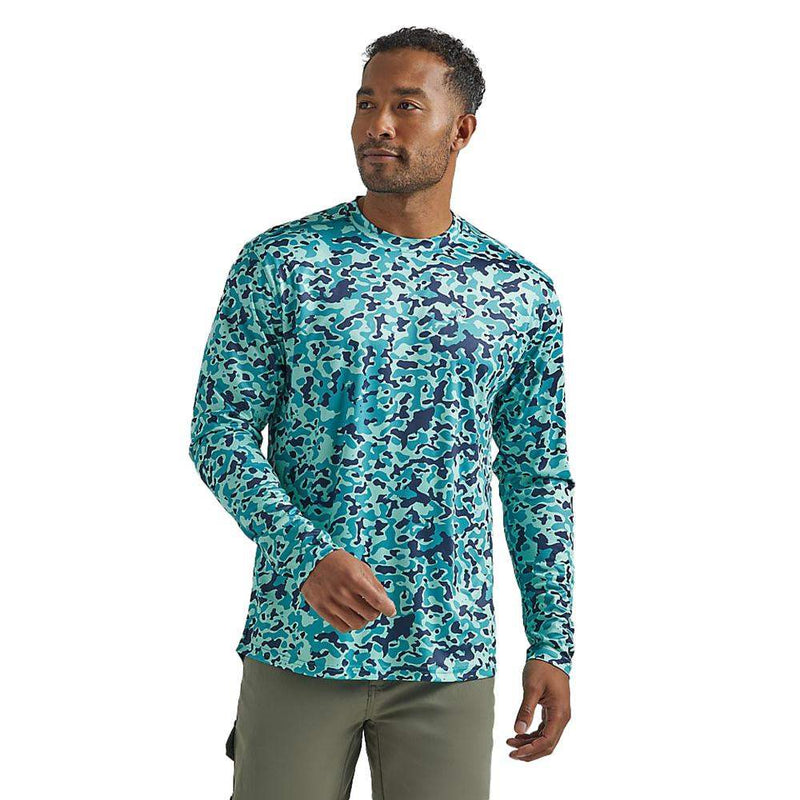 Wrangler Men's ATG Performance Blue Camo Tee