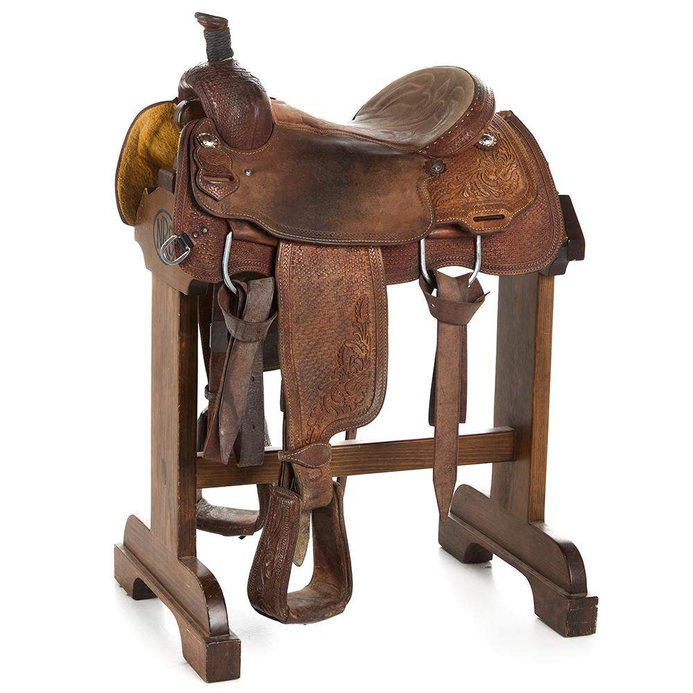 Nrs Roping Saddle NRS Used 15in Tod Slone Team Roping Saddle