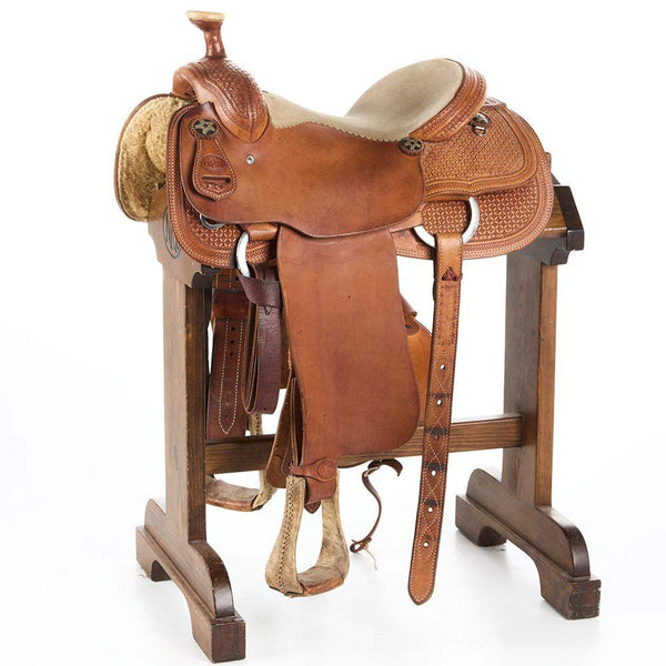 NRS Used 15in Professional Team Roping Saddle