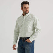 Wrangler Men's George Strait Long Sleeve Button Down
