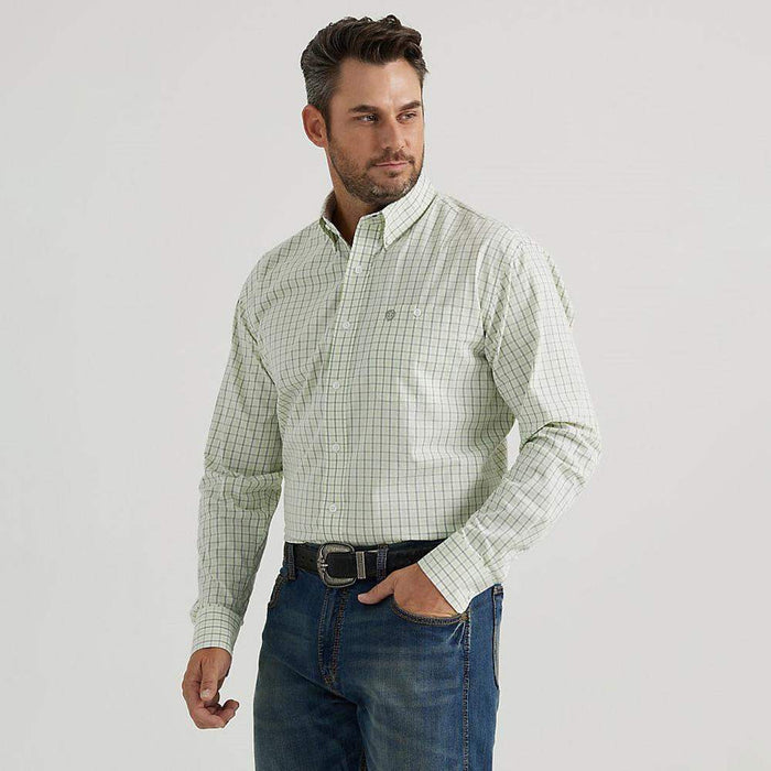 Wrangler Men's George Strait Long Sleeve Button Down