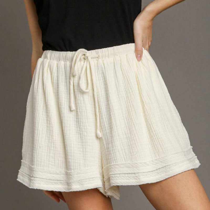 Umgee Usa Inc. Women's Cream Frayed Hem Shorts