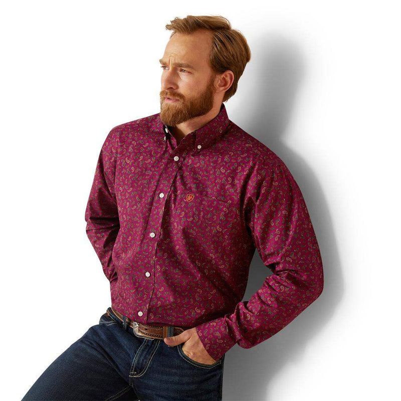Ariat Men's Wrinkle Free Vernell Button Down Shirt