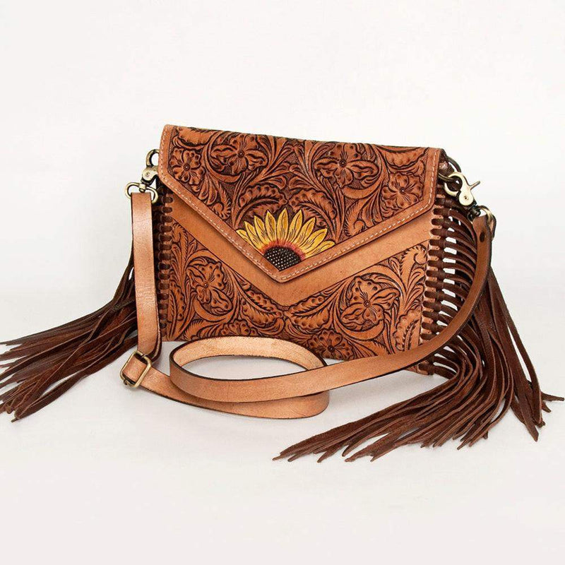 Tooled Fringe Clutch
