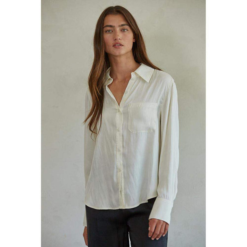 Women's Ivory Sleek and Chic Top