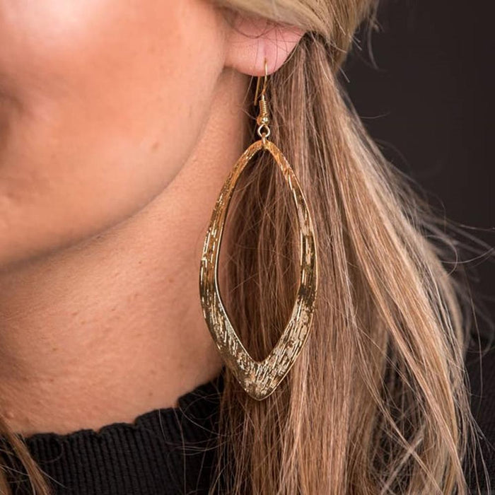 Large Wavy Cut-Out Gold Earring