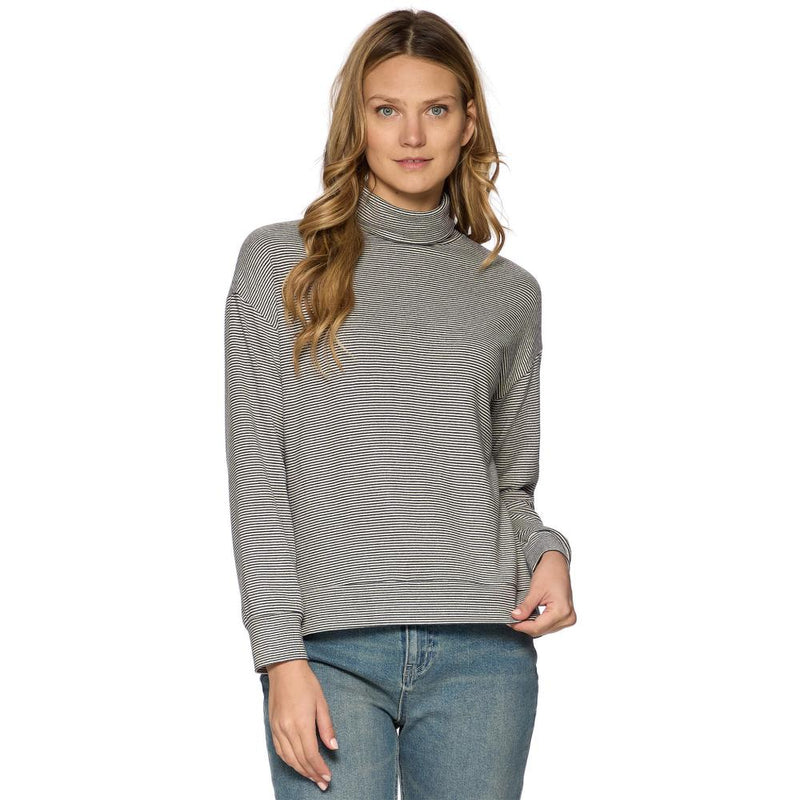 And Womens Pella Turtle Neck Top