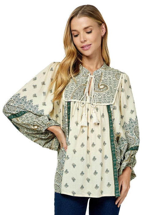 n Womens Green/Cream Paisley Print Top
