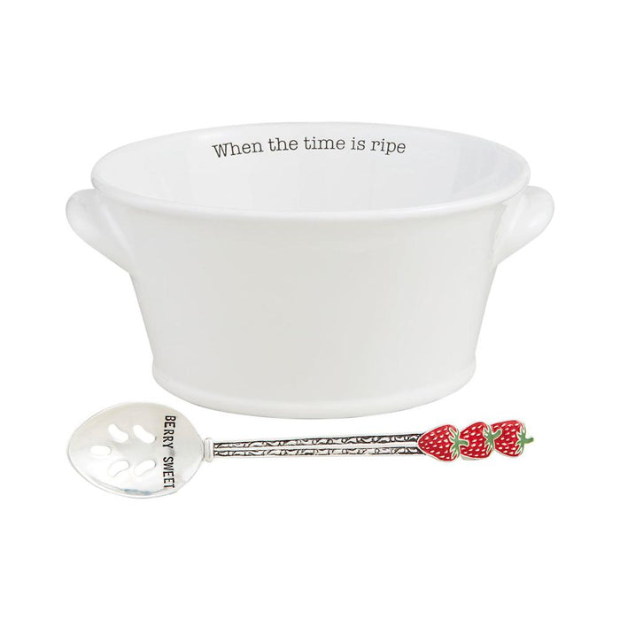 Time Is Ripe Strawberry Bowl Set
