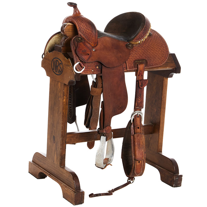 Used 13.5in Waffle and Barbed Wire Barrel Saddle