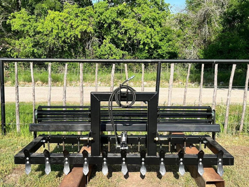 8' Drag with Hydraulic Roller