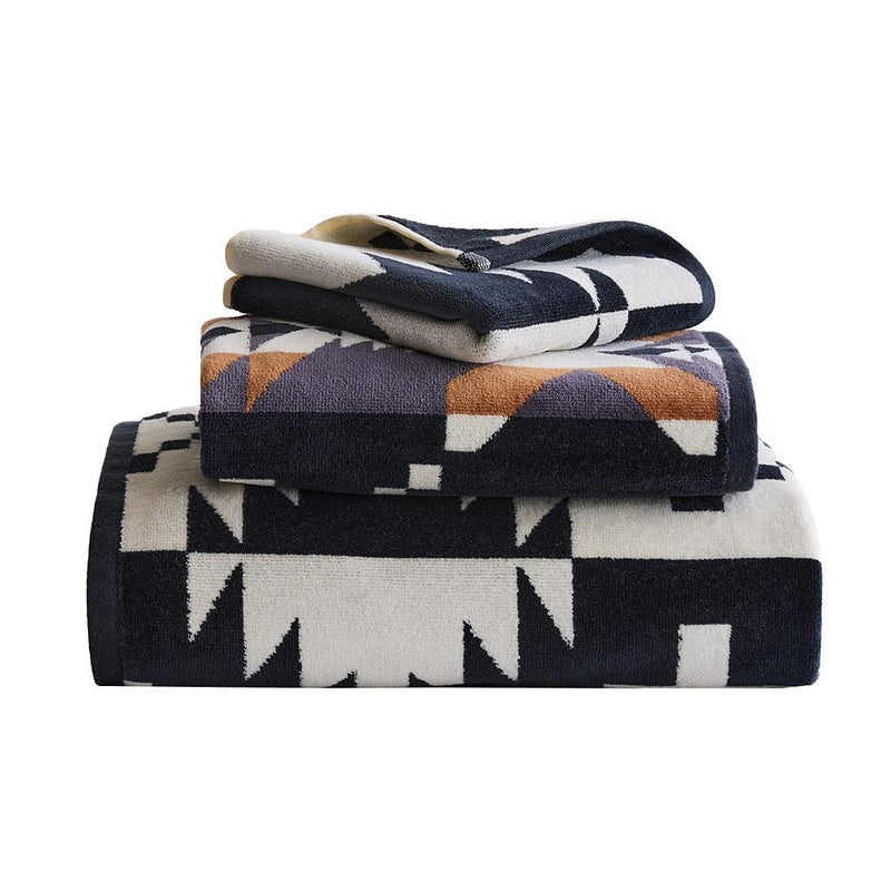Spider Rock Black & White 3 Piece Towel Set