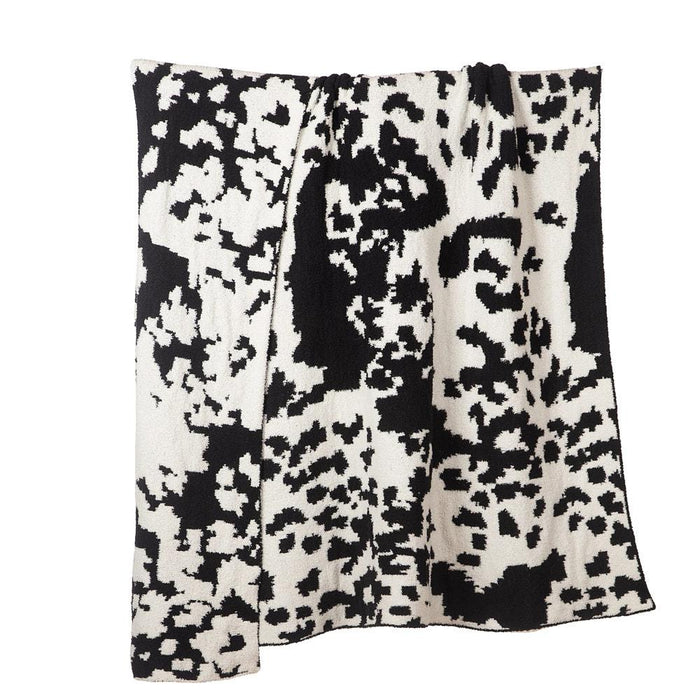 Black and White Cowhide Stretchy Throw
