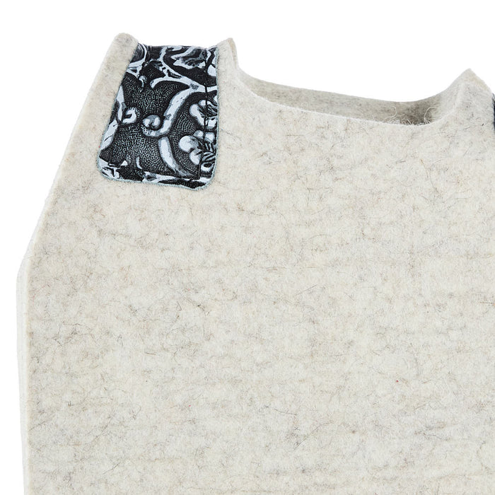 5 Star Equine Products Supplies Inc. 3/4in Barrel Racer Black Cowboy Tool Natural Felt Saddle Pad