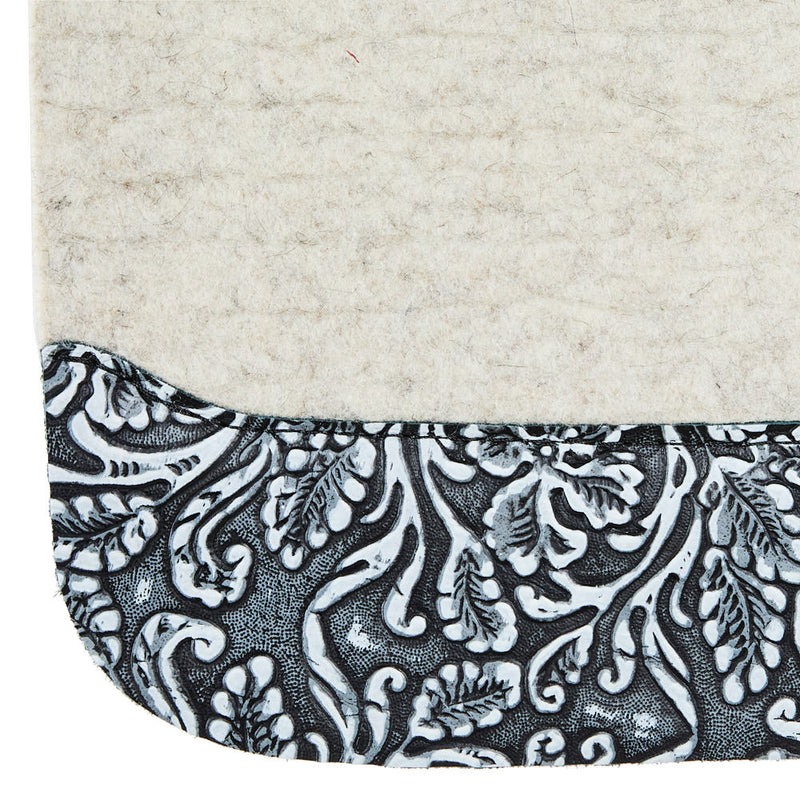 5 Star Equine Products Supplies Inc. 3/4in Barrel Racer Black Cowboy Tool Natural Felt Saddle Pad