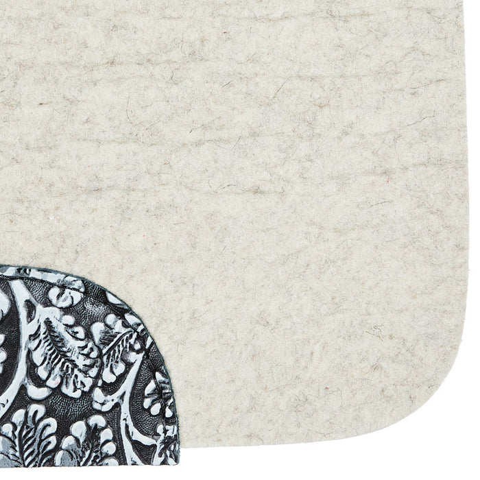 5 Star Equine Products Supplies Inc. 3/4in Barrel Racer Black Cowboy Tool Natural Felt Saddle Pad