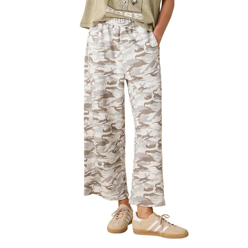 Women's Keira Camo Barrel Pants