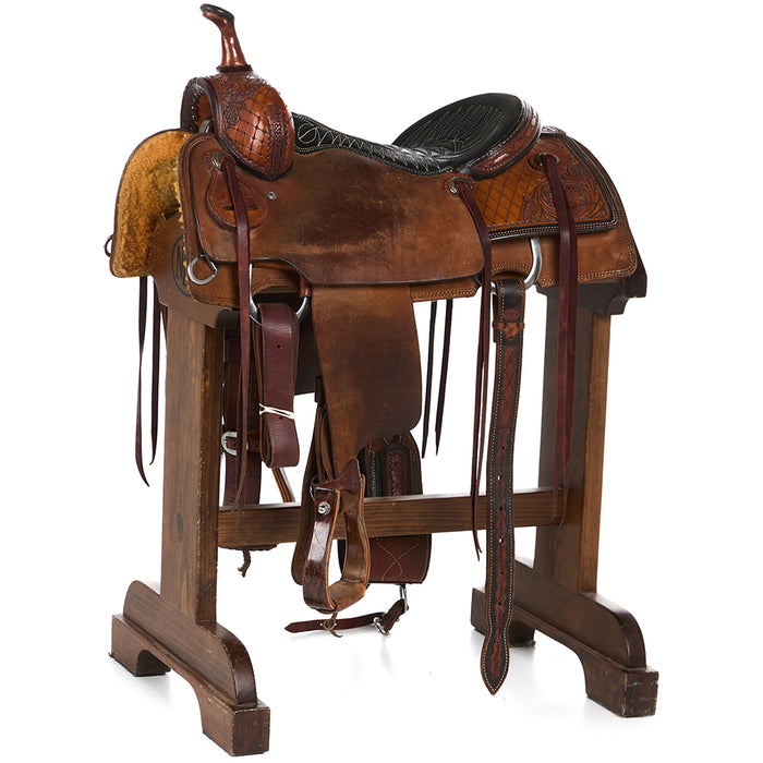 Used 15.5in 1/4 Breed Cutting Saddle