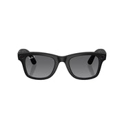 Wayfarer Black Polar Gradient Graphite Meta Sunglasses