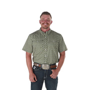 Men's Sage Stars Outdoor Performance Short Sleeve Snap Shirt